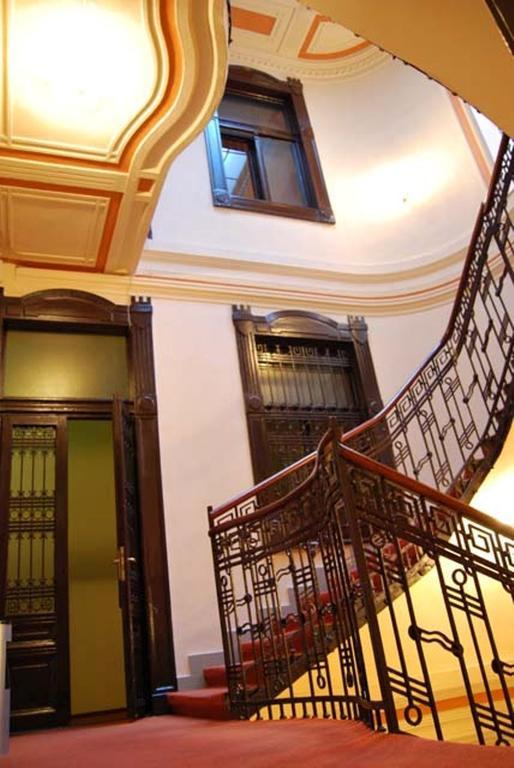 Hotel Victoria Тимишоара Экстерьер фото